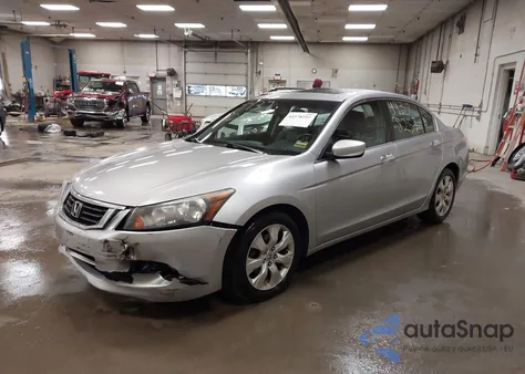 2010 Honda Accord 3.5 Ex-L из США, поврежденный, VIN 1HGCP3F8XAA031101